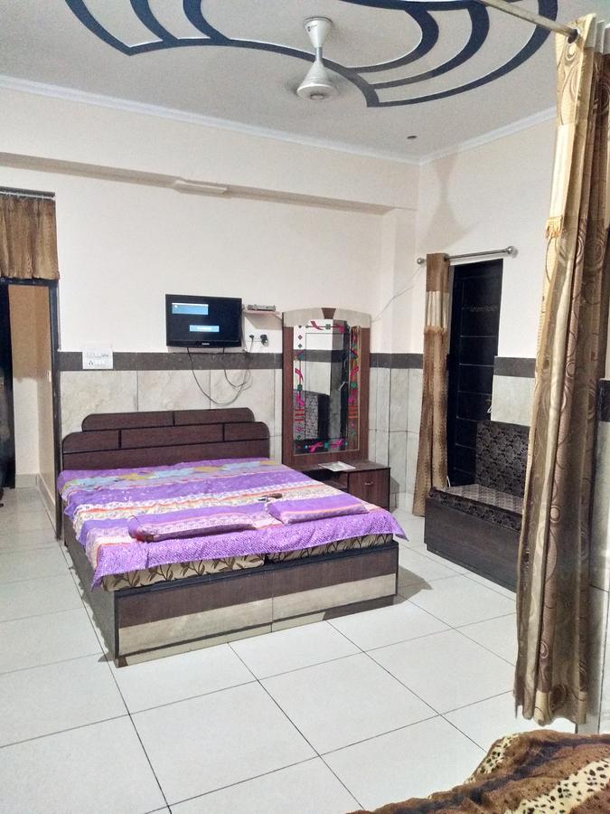 Jhilmil Dhaba Hotell Sonipat Exteriör bild