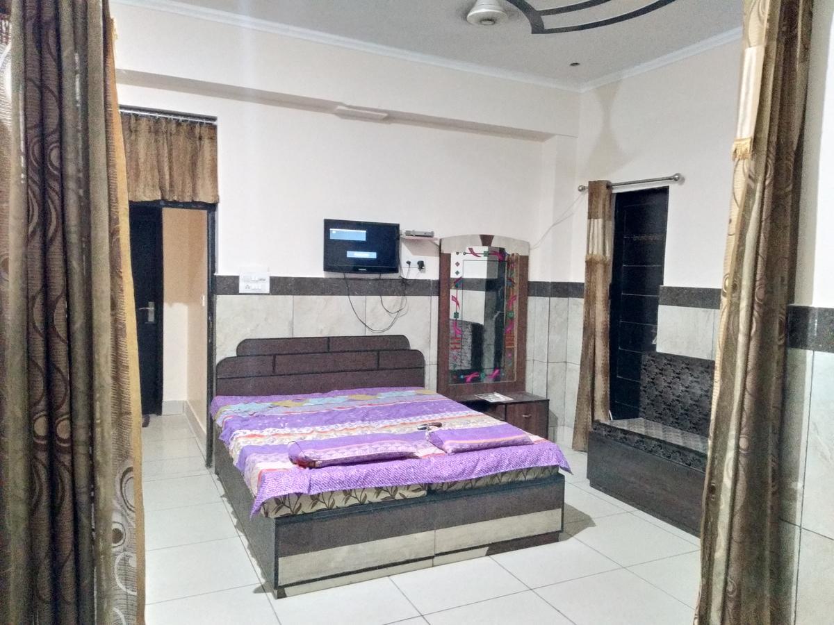 Jhilmil Dhaba Hotell Sonipat Exteriör bild